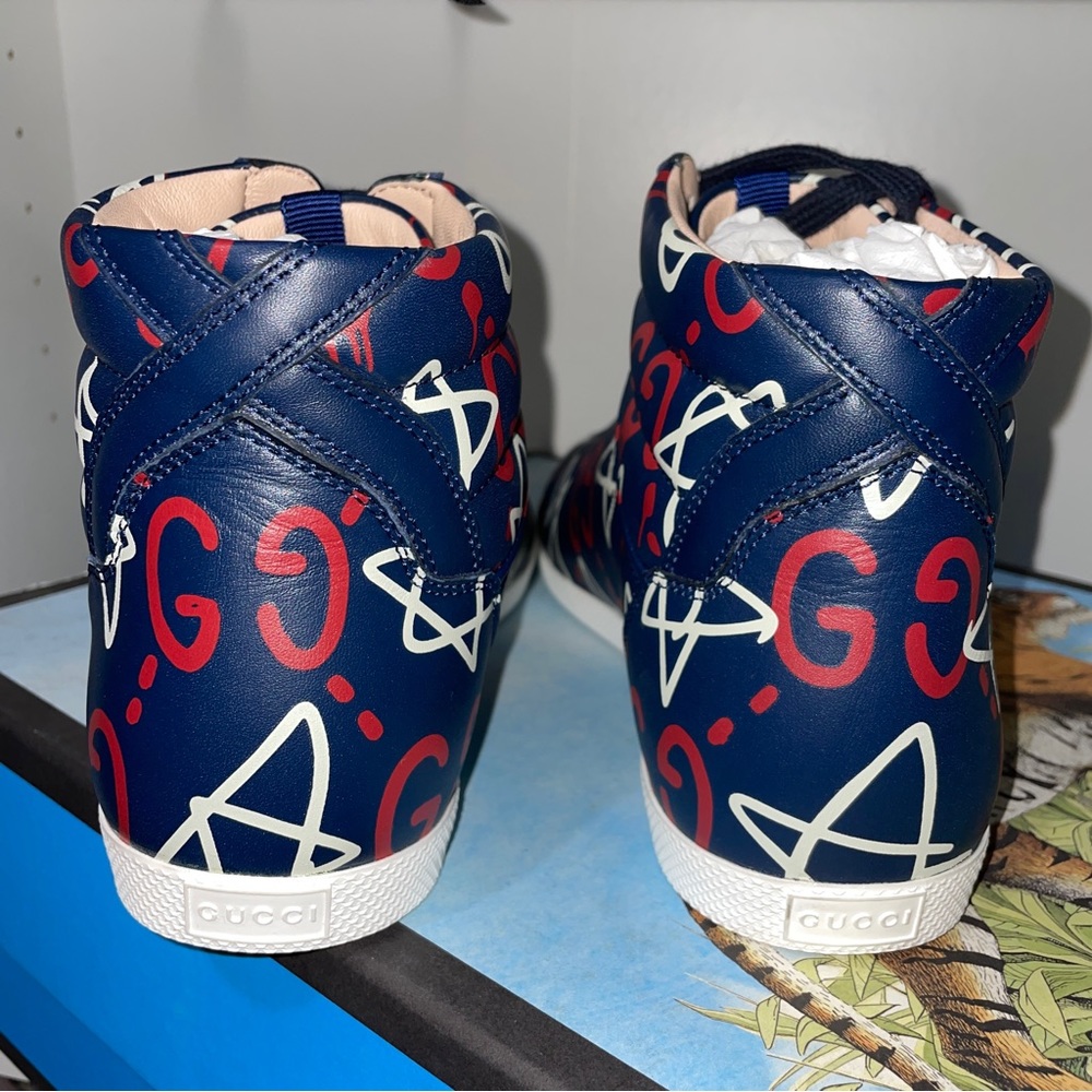 Gucci Ghost Logo High-top Star Leather Sneakers - Picture 9 of 12